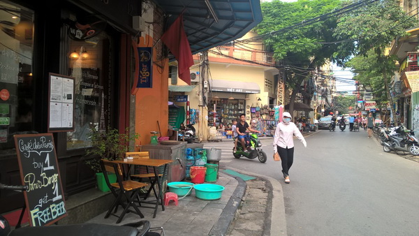 Lấn chiếm vỉa hè Hà Nội – căn bệnh nan y ảnh 5
